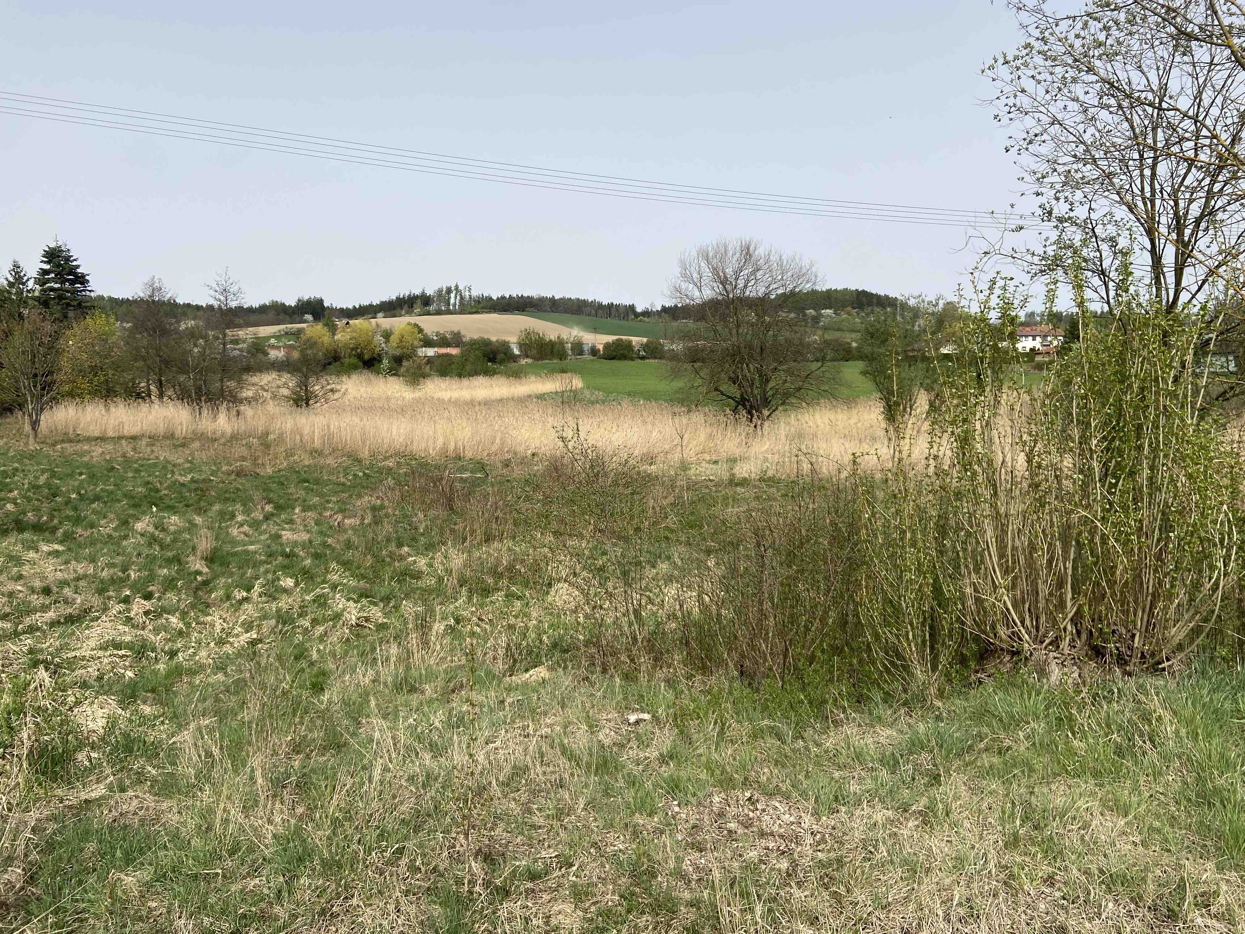 Pozemek Možnost až tří pozemků pro malou komunitu lidí v Mýtě nedaleko Rokycan.